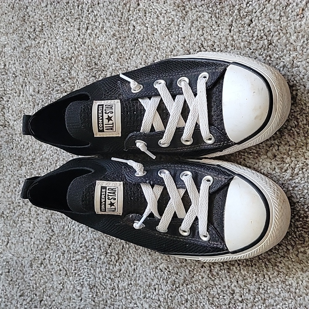 Converse womens size 8